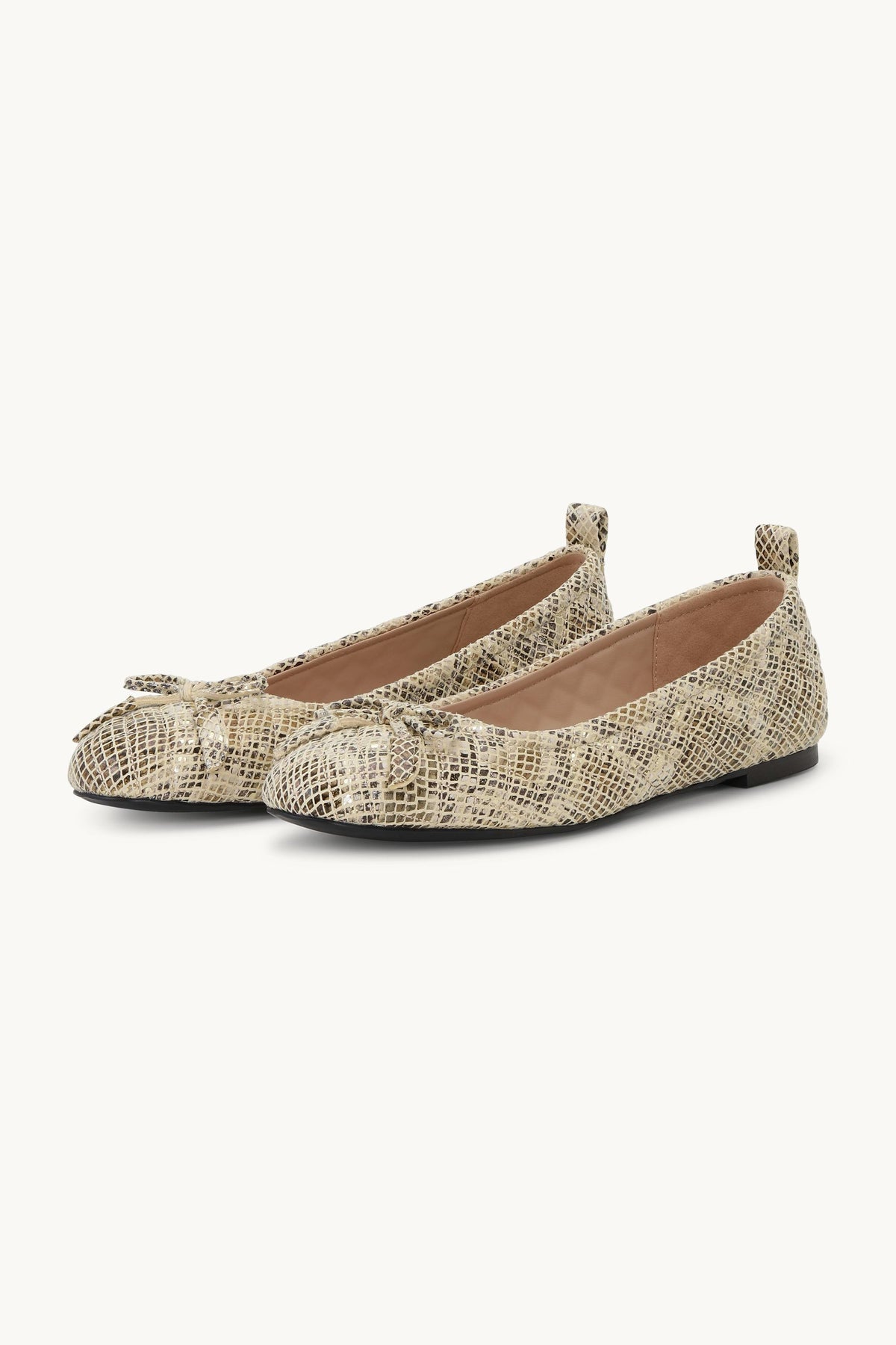 Quilted Ballerina - Latte Black