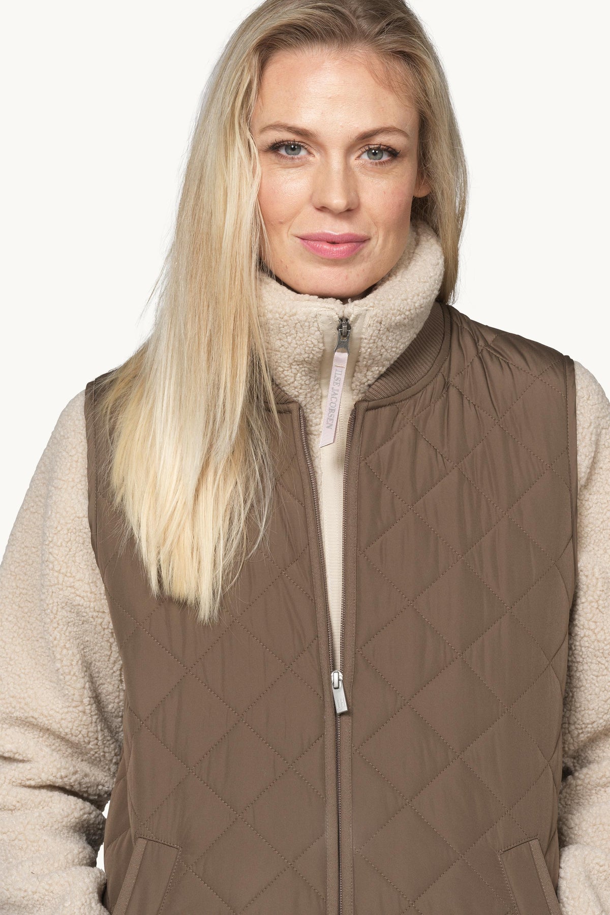 Quiltet Vest - Mud