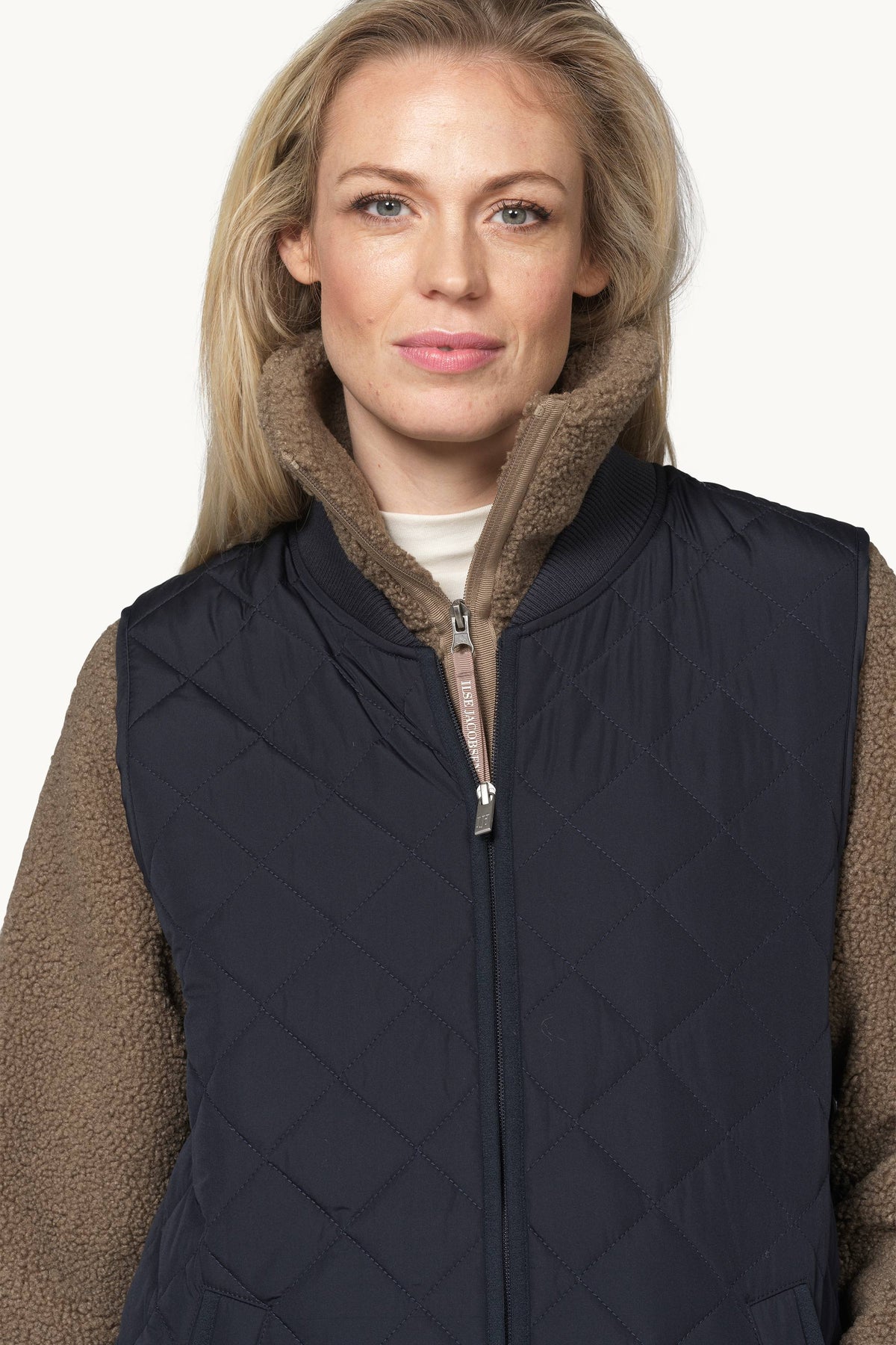 Quiltet Vest - Dark Indigo
