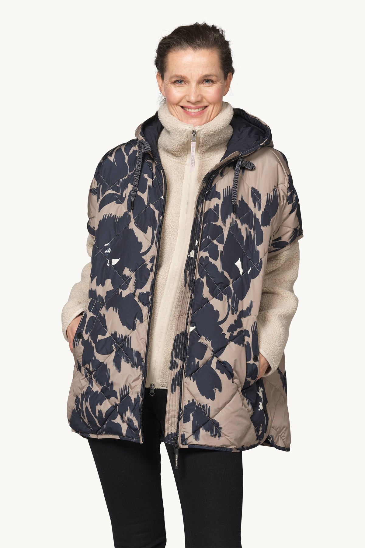 Vatteret Vest - Floral Decors